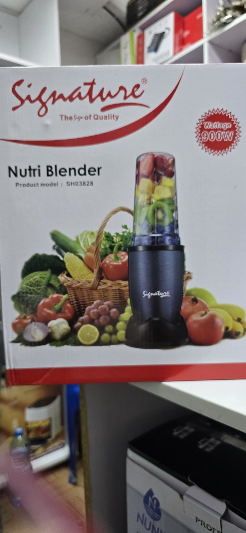 NutriBullet 12-Piece High-Speed Blender/Mixer System (900 Watts)signature brand - Image 3