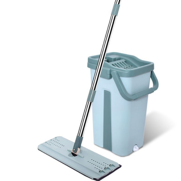 Quick dry microfibre mop