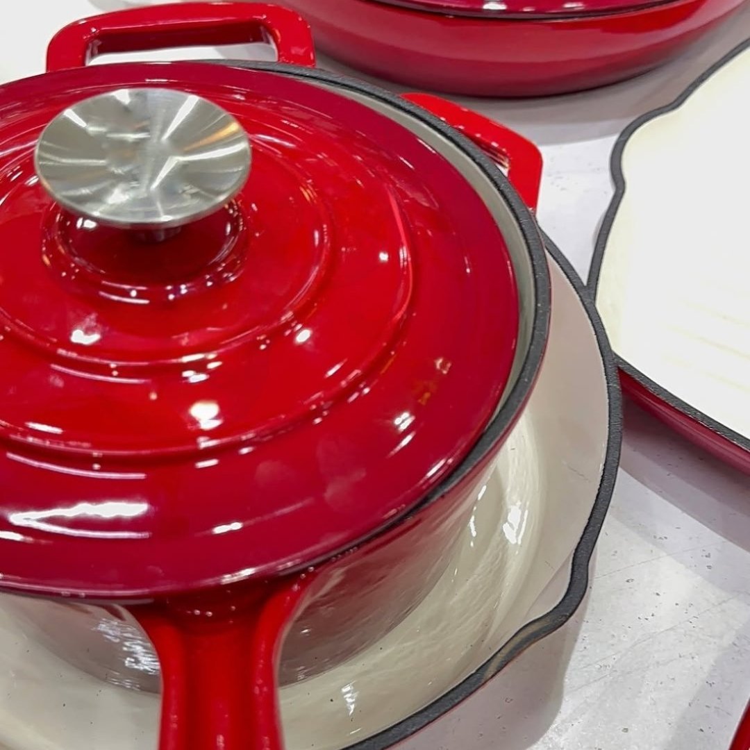 Enamel cast iron cookware strengh