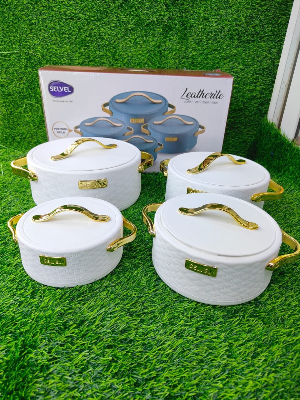 Luxurious Insulated 4pcs set hotpots
